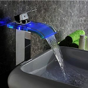 Detroit Bathware 0547w LED Waterfall Faucet Basin Mixer Tap